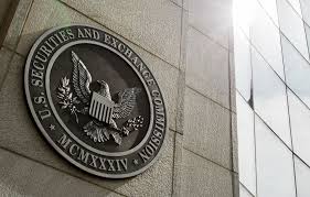 SEC warns on Bitcoin futures funds, not ETFs